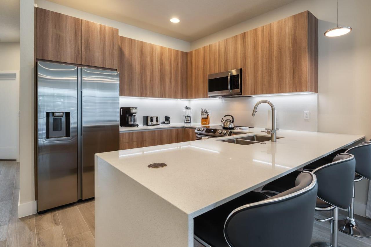 Pleasant Townhome With Private Pool Near Disney Four Corners Экстерьер фото