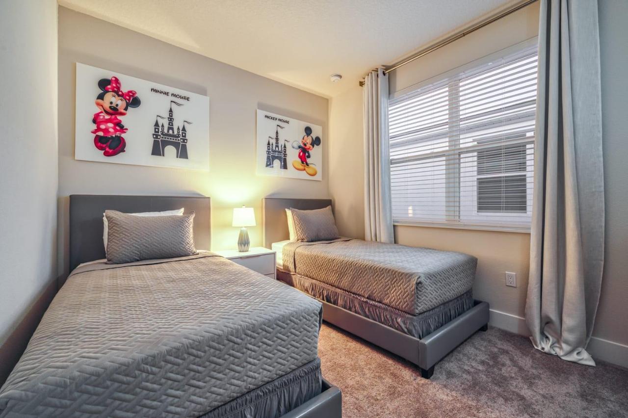 Pleasant Townhome With Private Pool Near Disney Four Corners Экстерьер фото